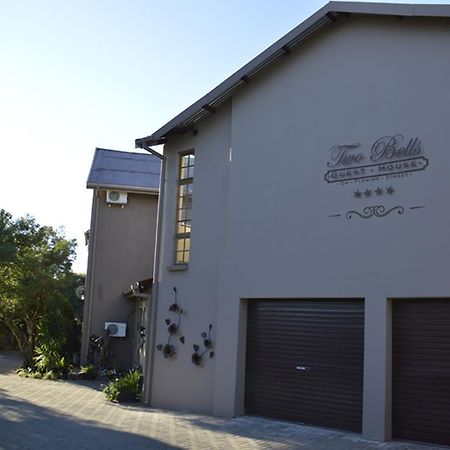 Two Bells Guest House Bloemfontein Esterno foto