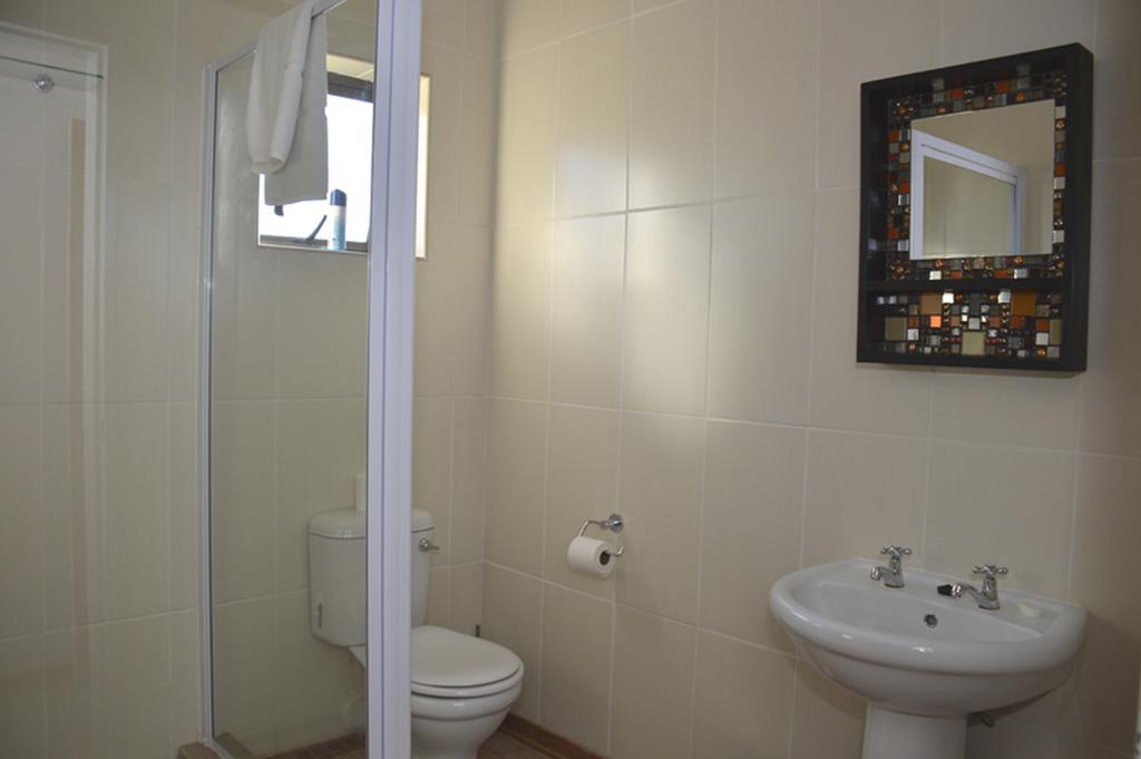 Two Bells Guest House Bloemfontein Camera foto